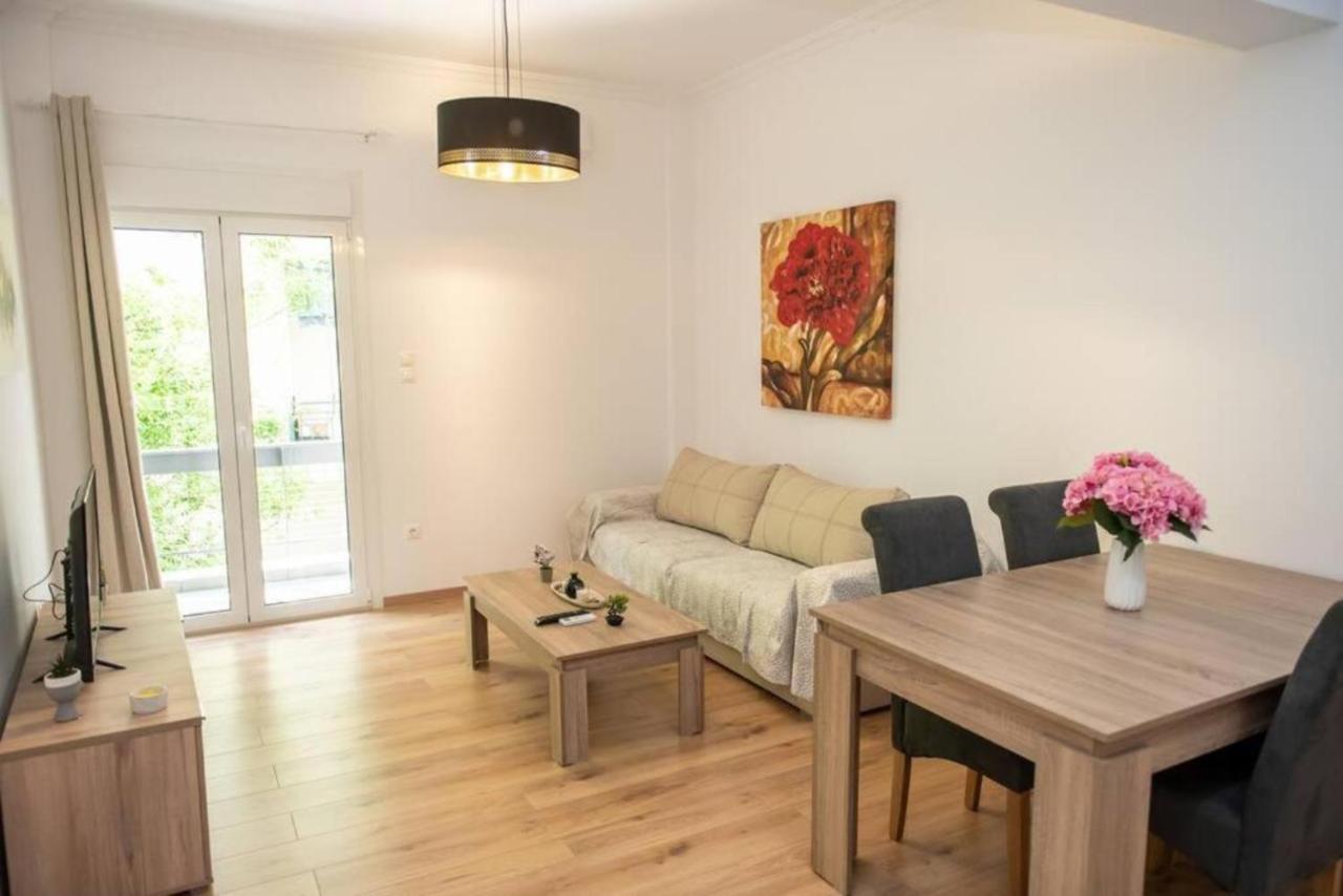 Renovated Spacious Flat 7Min To Subway Station- Афины Экстерьер фото